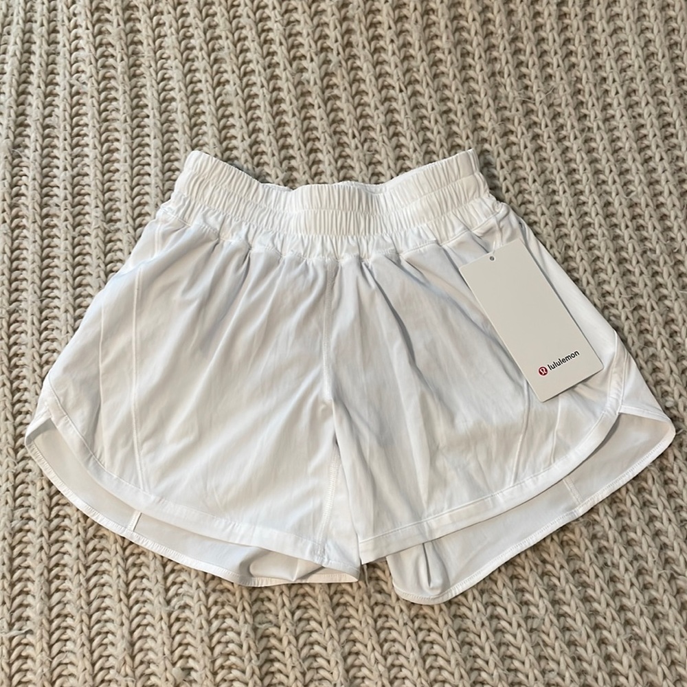 Lululemon women’s white shorts